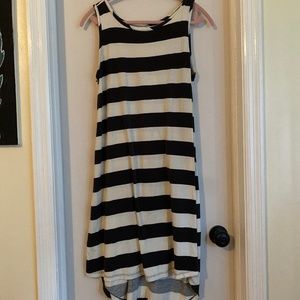 Black and white dress